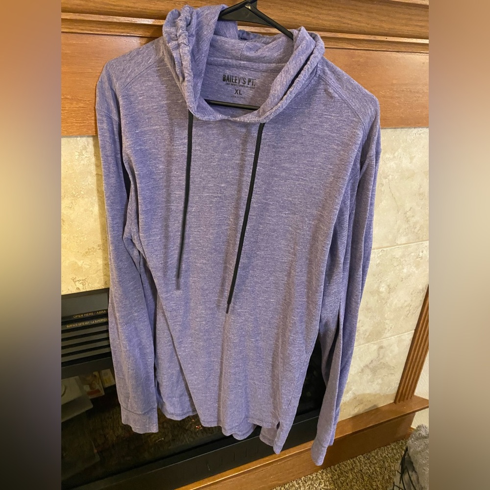 Baileys PT sweatshirt size XL
